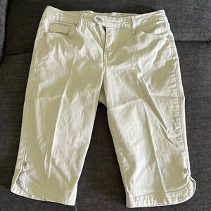 Women’s Bandolinoblu cream/tan jean capris